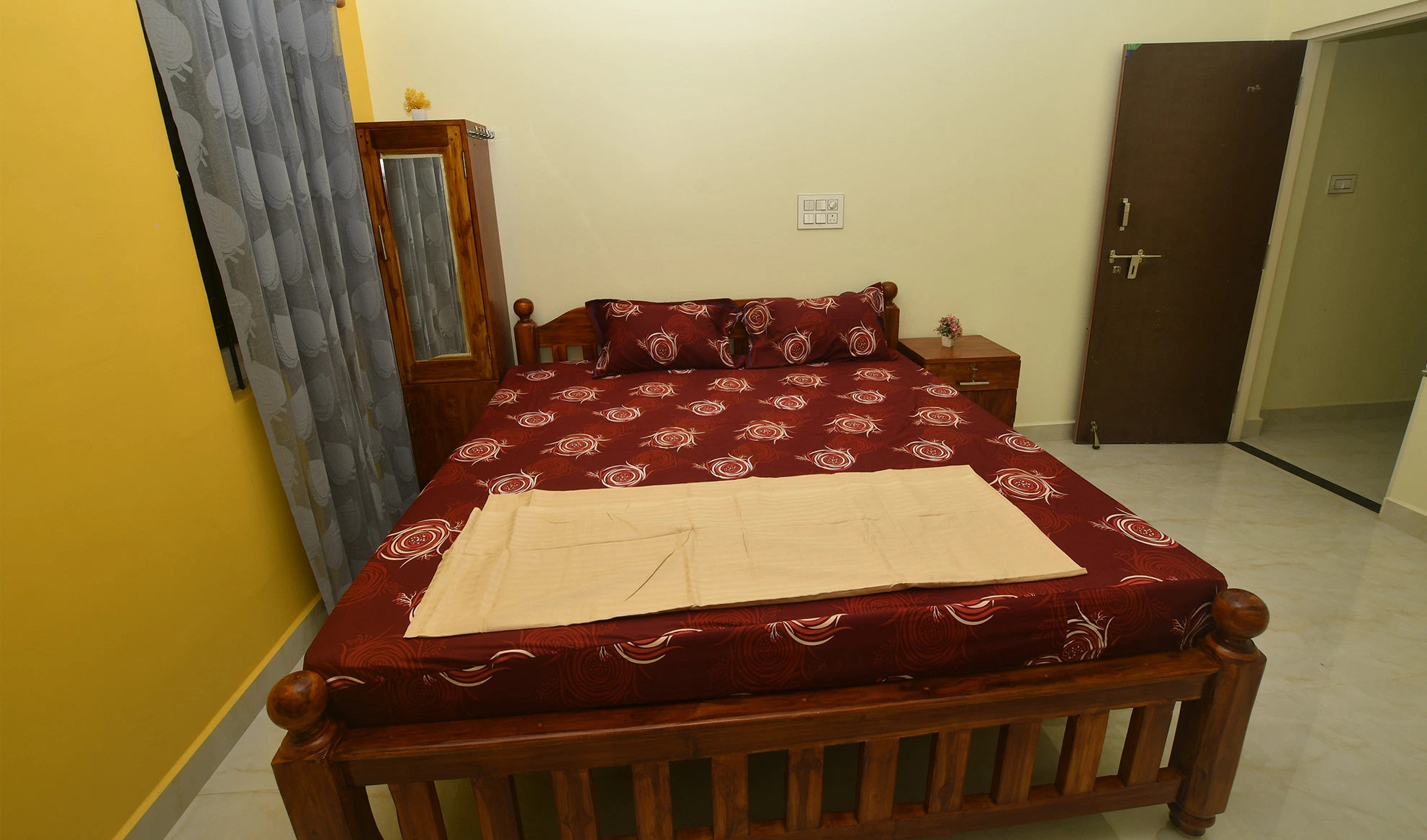 Guest Room at Pranav Homestay in Tiruvannamalai