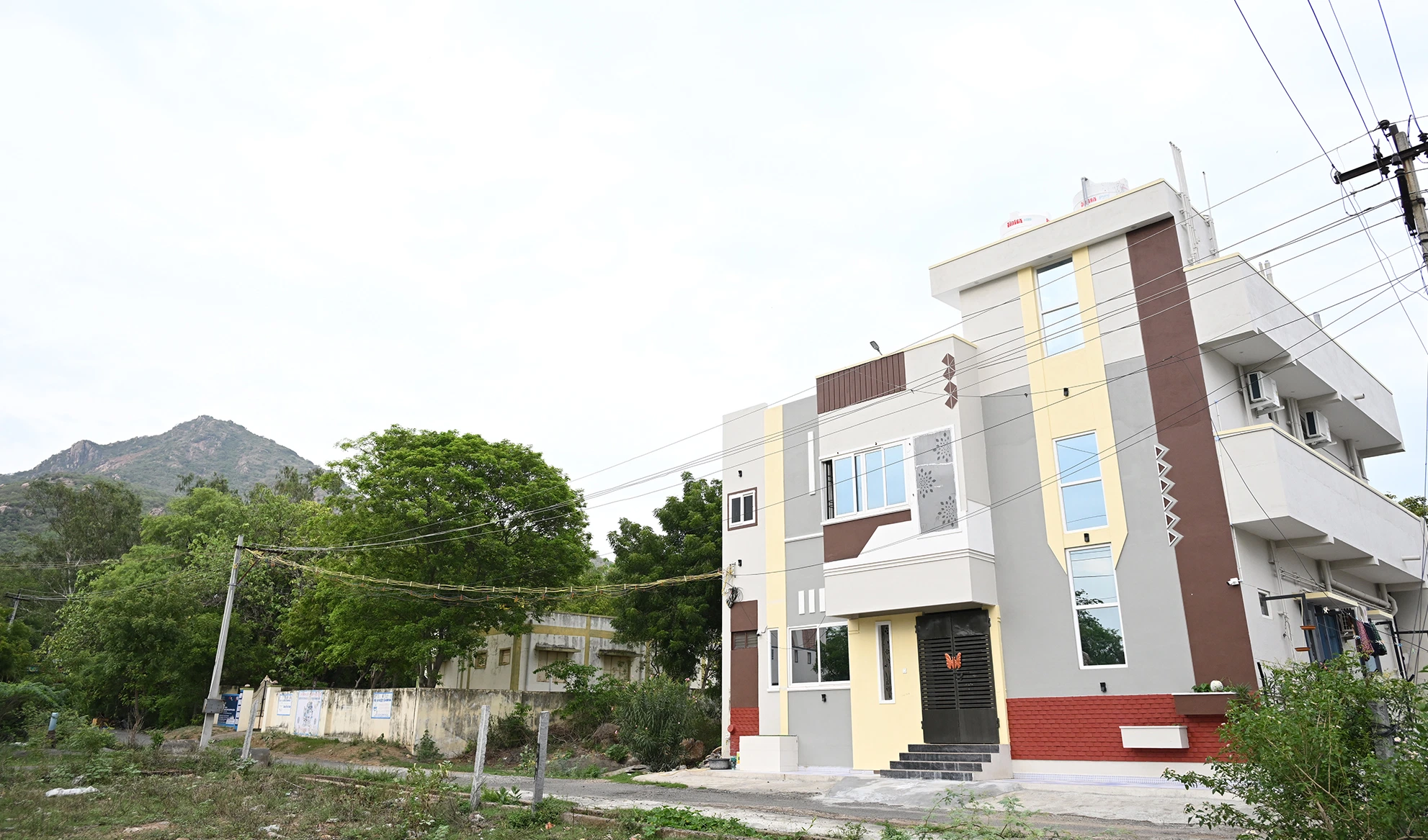 Homestay Outdoor at Pranav Homestay in Tiruvannamalai