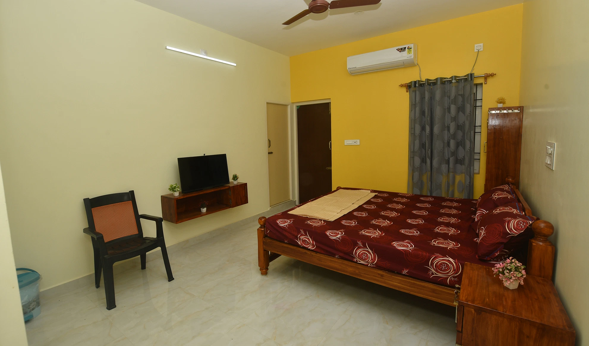 Premium Room at Pranav Homestay in Tiruvannamalai
